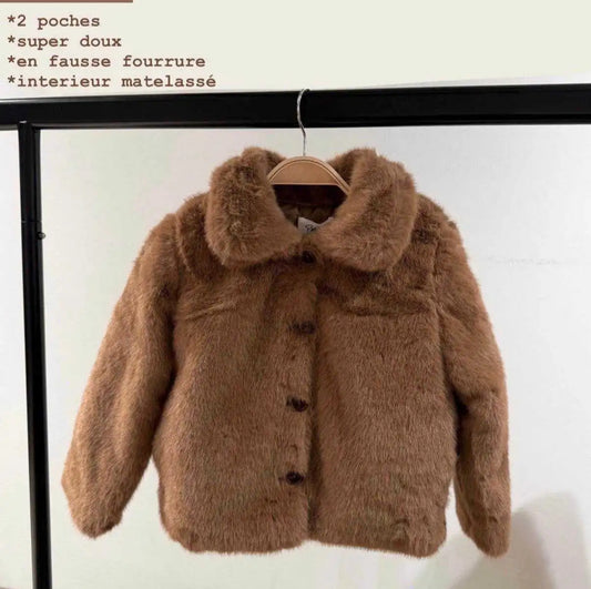 Veste fausse fourrure – Look Mère & Fille 🤎
