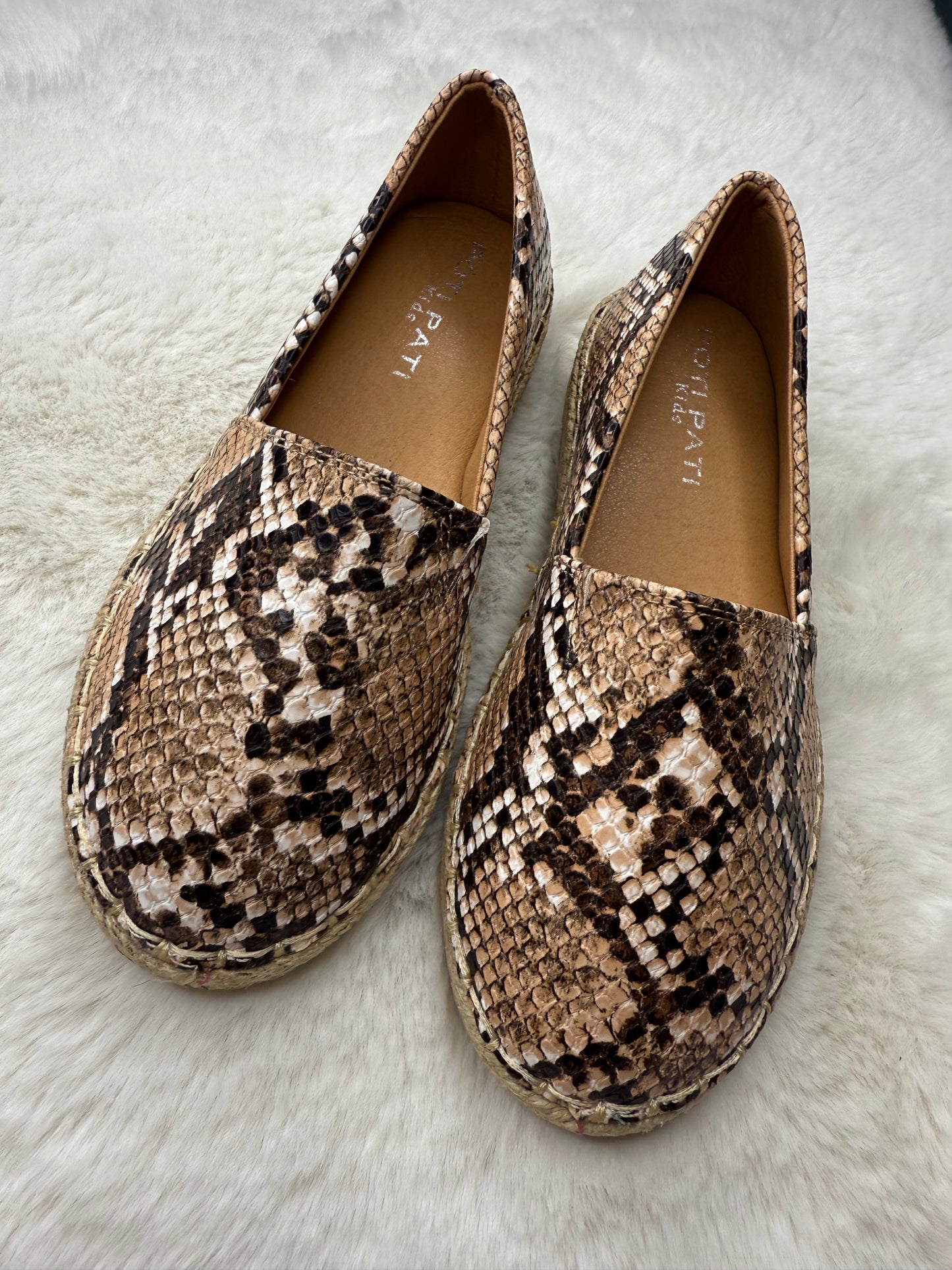 Espadrilles Fille Imprimé Serpent – Tendance et Légèreté pour l’Été
