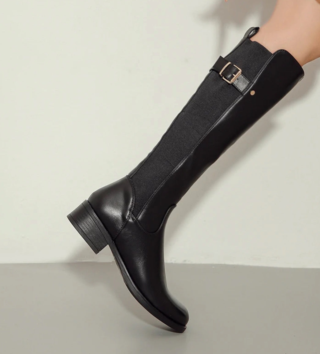 Bottes noires avec boucle dorée et élastique