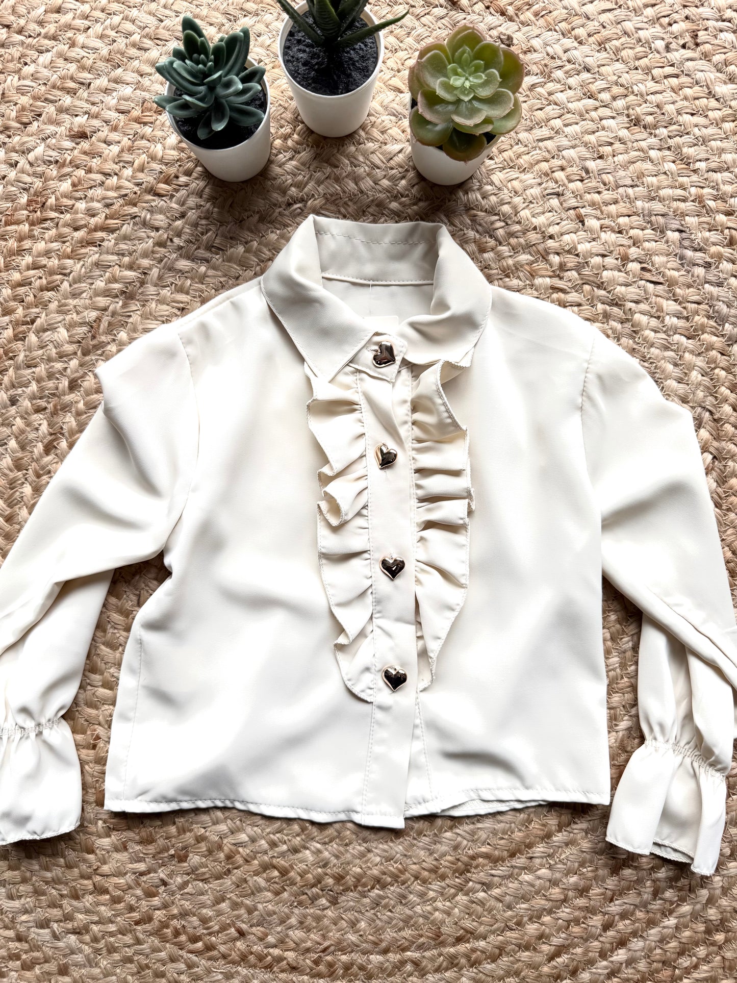 Chemise avec boutons cœur doré