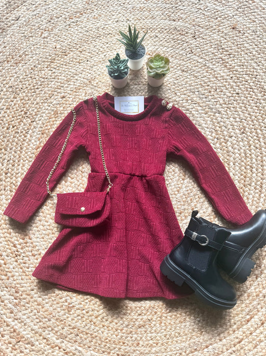 Robe bordeaux avec sac assorti