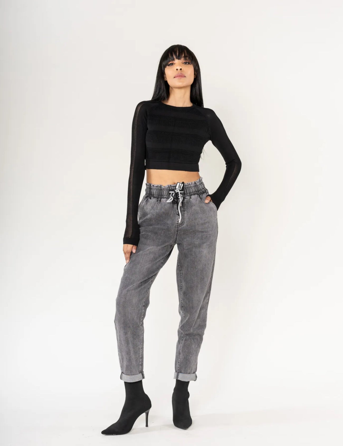 Jean jog taille élastique avec cordon