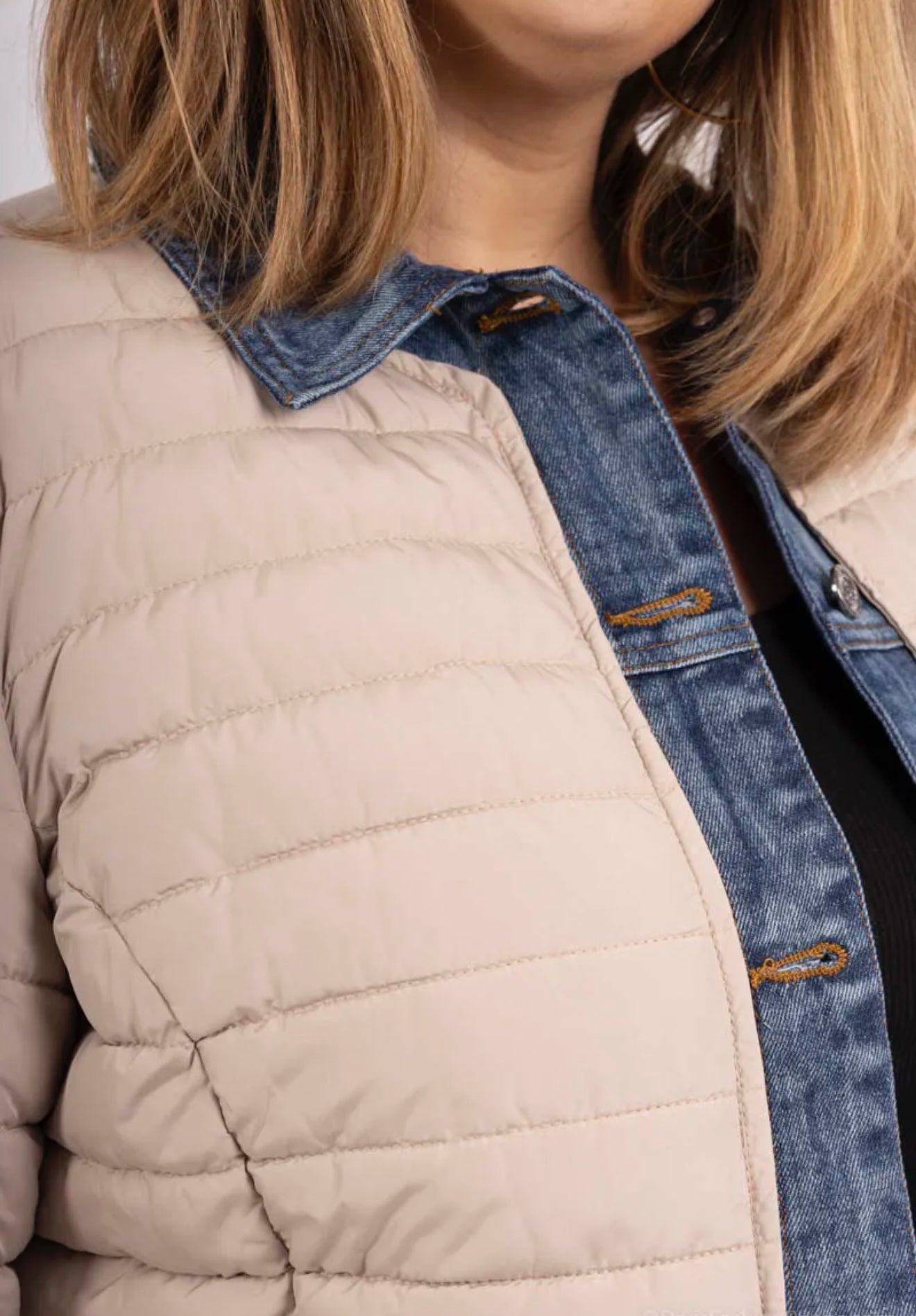 Doudoune beige à effet denim