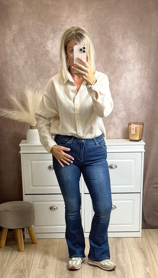 Chemise beige avec fil doré