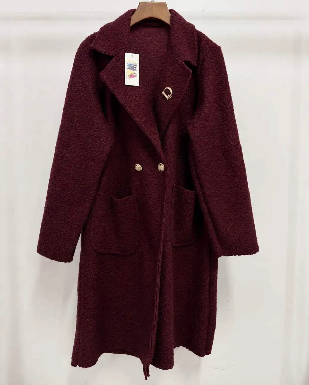 Manteau bouclette mi long avec broche ✨
