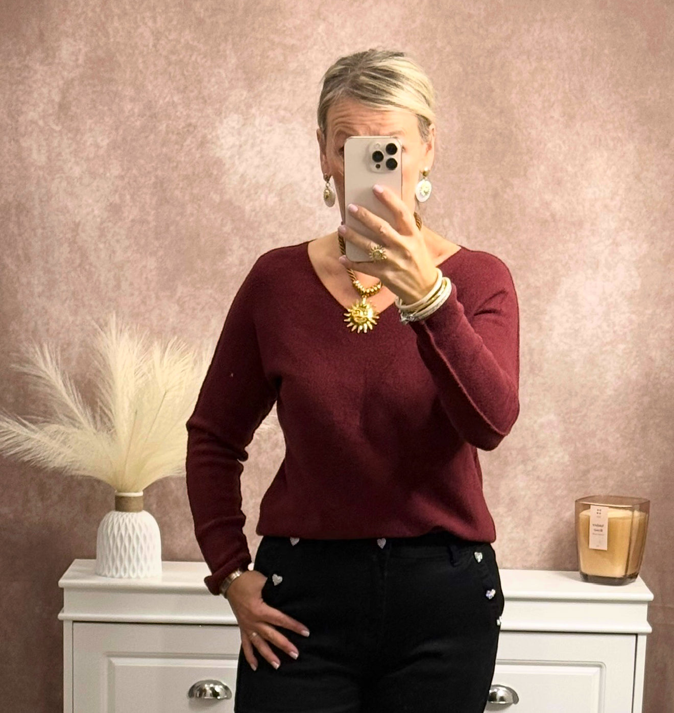 🤍 Pull  – Uni, col V et élégant