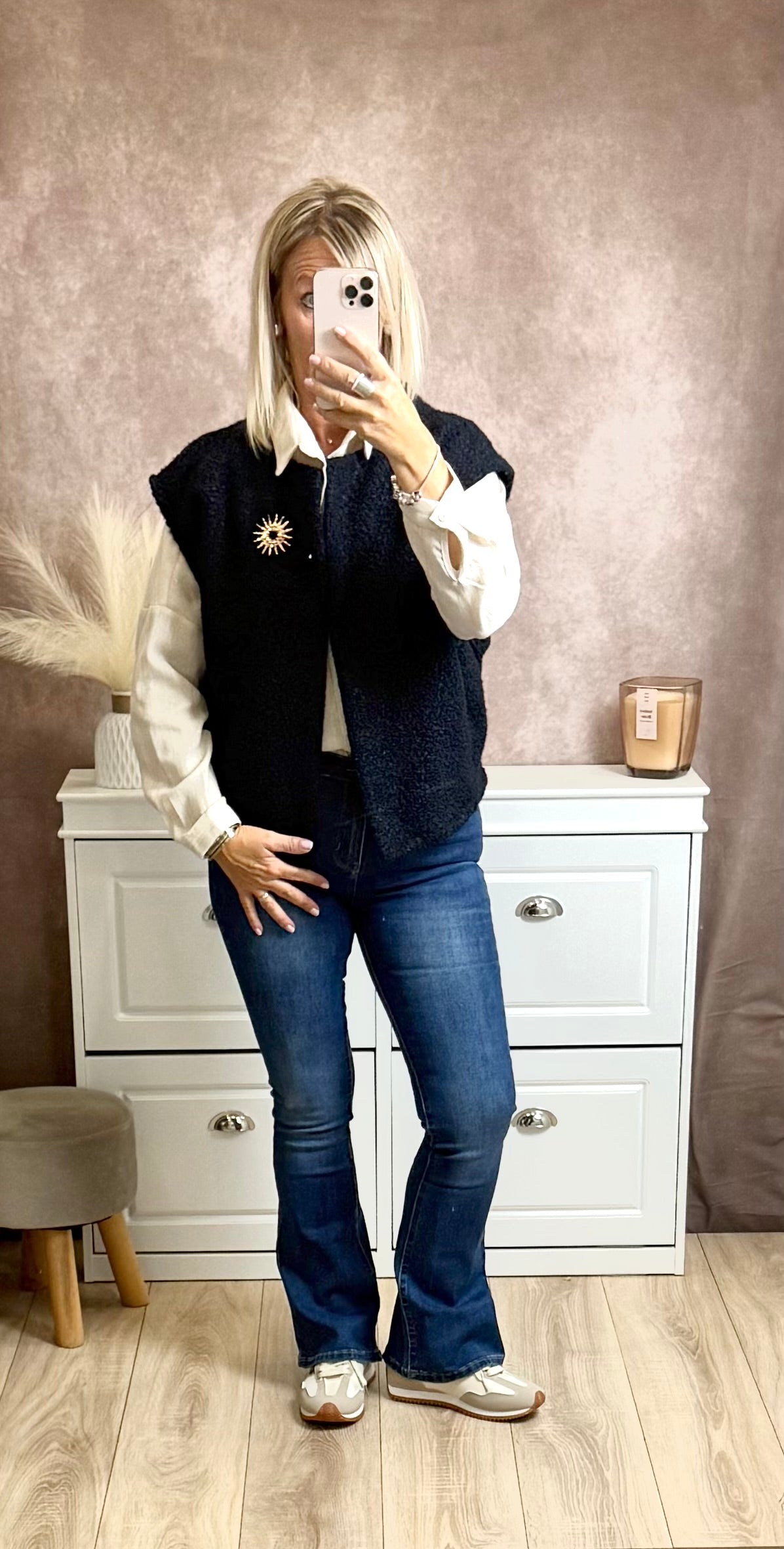 🧥 Gilet sans manches effet bouclettes – Taille unique (36 au 50)
