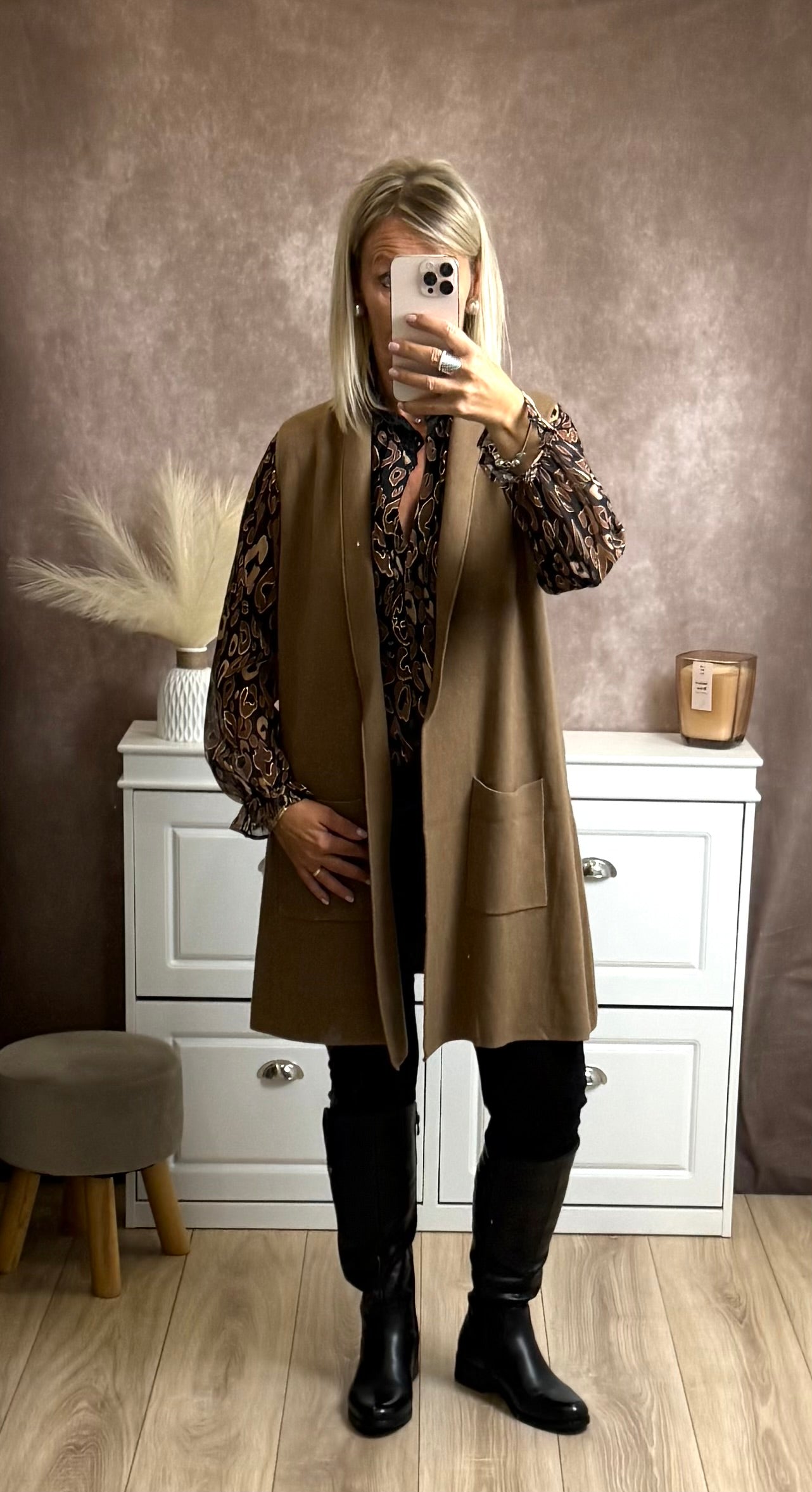 Long gilet sans manches avec poches