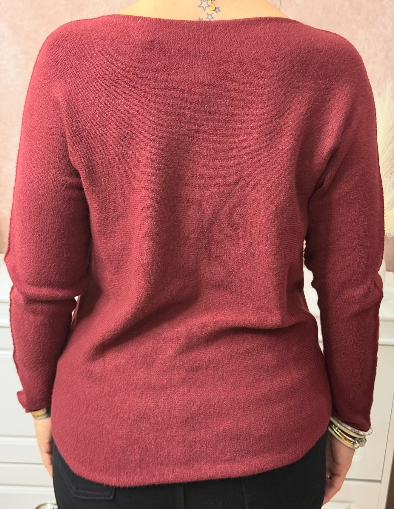 🤍 Pull  – Uni, col V et élégant