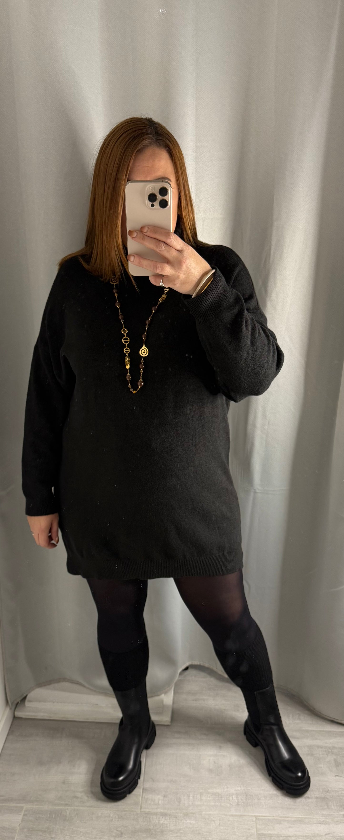 Robe pull col roulé – Taille unique du 44 au 52