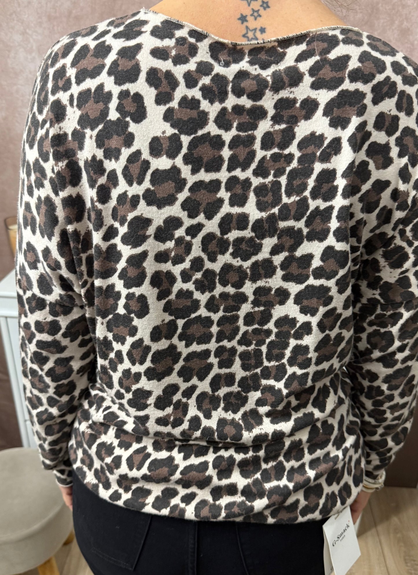 🐆 Pull fin col avec imprimé léopard – Taille unique (36 au 48)