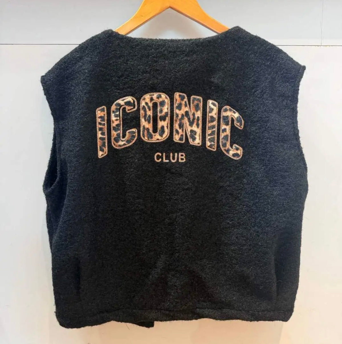 🖤 Gilet sans manches ICONIC
