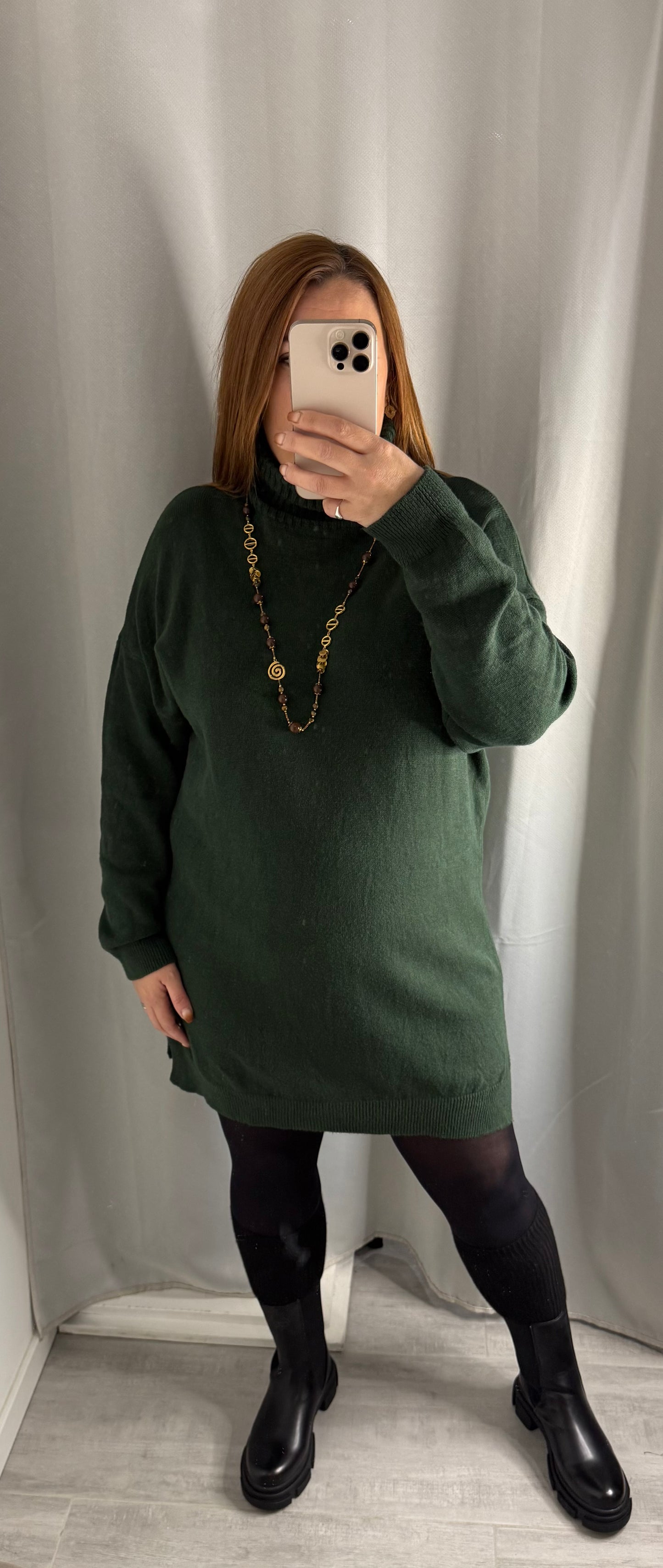 Robe pull col roulé – Taille unique du 44 au 52