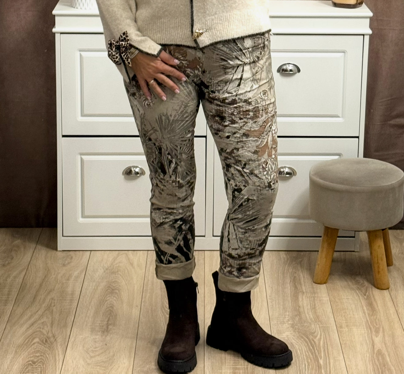 🤎 Pantalon femme imprimé – Taille élastique avec ceinture marron