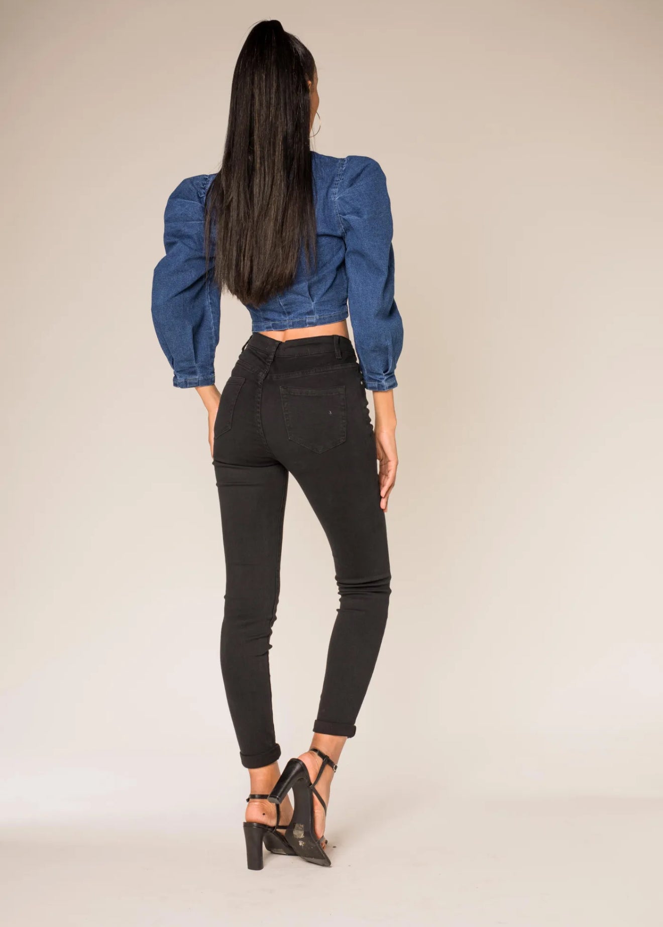 Jean slim taille haute en matière extensible